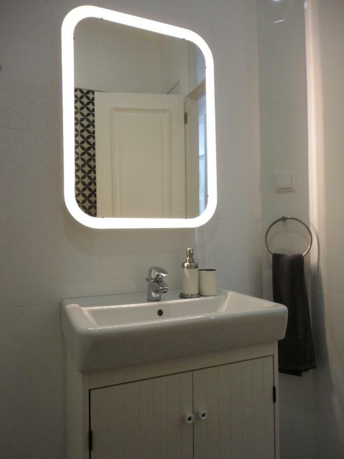 Lisbon Center Modern Art Apartment Luaran gambar